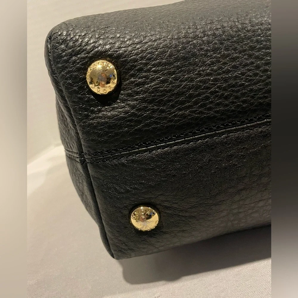 MICHAEL KORS Jet Set Gold Chain Tassel Black Pebbled Leather Large Luggage Tote